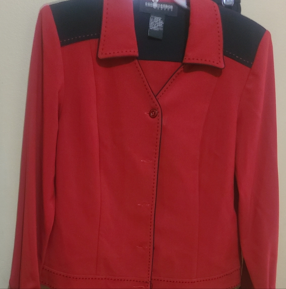 Casual Navy & Red  2pc Suit